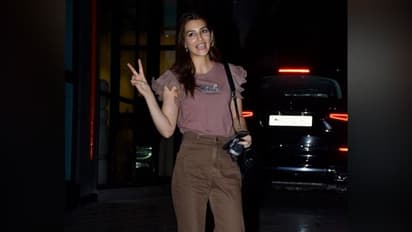 Kriti Sanon to Khushi Kapoor, celebs spotted in the city