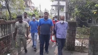 School Dropout: পড়ুয়াদের স্কুলমুখী করতে 'দুয়ারে বিধায়ক', সঙ্গে নিলেন শিক্ষকদের