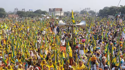 Farm Law : കർഷകരുമായി ചർച്ചയ്ക്ക് കേന്ദ്രസർക്കാർ; താങ്ങുവിലയടക്കം ആറാവശ്യങ്ങളും അംഗീകരിച്ചേക്കും
