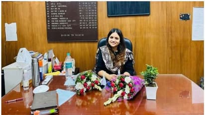 UPSC CSE : കഠിനാധ്വാനം ചെയ്യാമെങ്കിൽ കോച്ചിംഗിന്റെ ആവശ്യമില്ല; സിവിൽ സർവ്വീസ് 126ാം റാങ്ക് നേടി സർജന യാദവ്