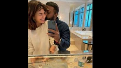 Jacqueline Fernandez: బట్టబయలైన జాక్వెలిన్ బాగోతం.. రూ. 200 కోట్ల ఛీటర్ తో సరసాలు, ఫోటో లీక్