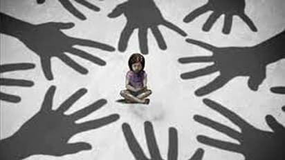 പ്രായപൂ‍ർത്തിയാക്കാതെ മകളെ പീഡിപ്പിച്ച കേസിൽ പിതാവിന് പത്ത് വ‍ർഷം കഠിനതടവ്