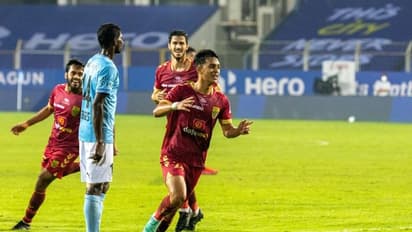 ISL : ഐഎസ്എല്‍: ആവേശപ്പോരില്‍ മുംബൈയെ മുട്ടുകുത്തിച്ച് ഹൈദരാബാദ്