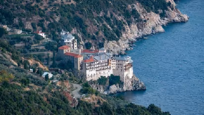 ഇന്നും സ്ത്രീകൾക്ക് പ്രവേശനമില്ല, ലോകത്തിലെ ഈ സ്ഥലങ്ങളിൽ!