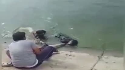 గుంటూరు: సూపర్ పోలీస్... ముగ్గరు యువకులను ప్రాణాలకు తెగించి కాపాడిన కానిస్టేబుల్ (వీడియో)