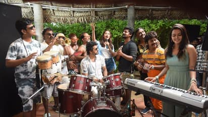 பீஸ்ட் ஆடியோ லாஞ்சுக்கு போட்டியாக ‘RRR’ படக்குழு ஏற்பாடு செய்த பிரம்மாண்ட விழா - மாஸ் காட்டப்போவது யார்?