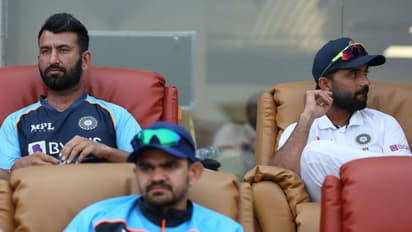 அவரோட கழுத்து மேல கத்தி தொங்குது.. சீனியர் வீரரை எச்சரிக்கும் ஹர்பஜன் சிங்