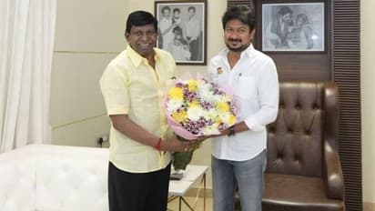 Actor Vadivelu: அரசியலால் சினிமாவை தொலைத்த வடிவேலு.. மீண்டும் அரசியல் ரீ என்டரி..?? ஸ்டாலினை புகழ்ந்து அதிரடி.