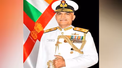 Agnipath scheme पर Navy chief ने किए कई खुलासे, बताया क्यों सैन्य बलों की आयु प्रोफाइल कम किया जा रहा