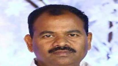 హైద్రాబాద్లో కారులో మృతదేహం: రియల్ వ్యాపారి విజయ భాస్కర్ రెడ్డిగా గుర్తింపు