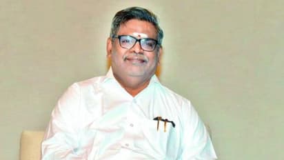 Sirivennela Seetharama Sastry Death: పాటల శిఖరం సిరివెన్నెల సీతారామశాస్త్రి ఇకలేరు..