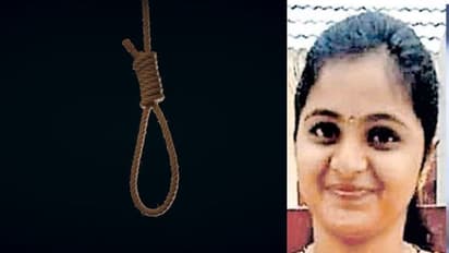 Suicide : യുവതി ഭര്തൃവീട്ടില് തൂങ്ങിമരിച്ച നിലയില്; മരണം വിദേശത്ത് ജോലിക്ക് പോകാനിരിക്കെ