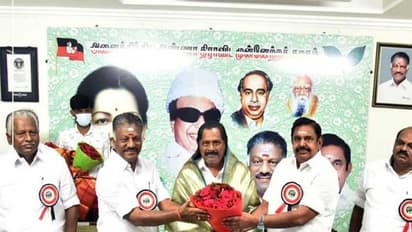 AIADMK: அதிமுகவில் சிறுபான்மையினருக்கு முக்கியத்துவம்.. தற்காலிக அவைத் தலைவராக தமிழ்மகன் உசேன் நியமனம்..!
