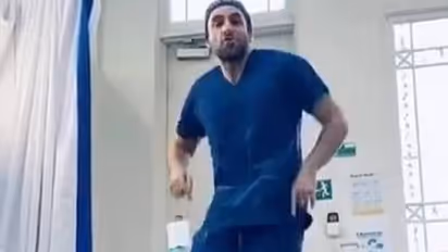 TikTok : ശസ്ത്രക്രിയയ്ക്കിടെ വീഡിയോ പോസ്റ്റ് ചെയ്യാൻ പോയി, മേലാൽ ഓപ്പറേഷൻ നടത്തേണ്ടെന്ന് ഡോക്ടര്‍ക്ക് ഉത്തരവ്