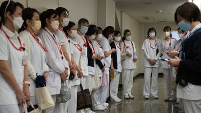 ओमीक्रोन के खतरे के बीच जापान ने शुरू की बूस्टर डोज, खाड़ी देशों में Omicron का पहला मरीज सऊदी अरब में मिला