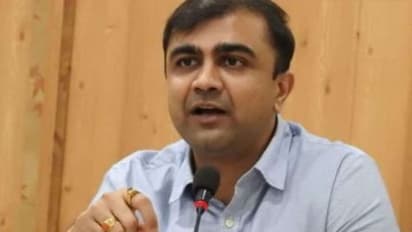 लखनऊ DM से बोली महिला- 'अहमद ने धर्मपरिवर्तन कराकर की शादी, फिर घर से निकाला'