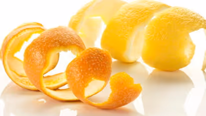 Kitchen Tips: फलों-सब्जियों से ज्यादा पौष्टिक होते है इनके छिलके और डंठल, इस तरह अपने खाने में करें शामिल