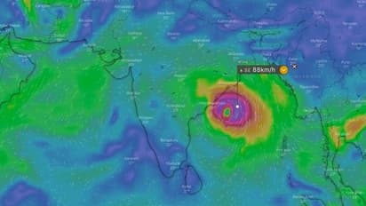 Cyclone Jawad: শক্তি হারাচ্ছে ঘূর্ণিঝড় জাওয়াদ, পুরী পৌঁছানোর আগেই নিম্নচাপে পরিণত হতে পারে