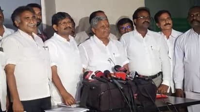 పీఆర్సీ కాకుండా మిగిలిన అంశాలపై ఫోకస్.. సీఎంవో అధికారులతో ఉద్యోగ నేతల భేటీ