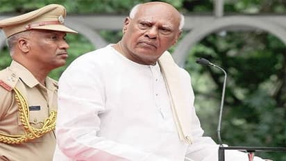 Konijeti Rosaiah: సీఎంగా రోశయ్య చేసిన ఆ పనిని మెచ్చుకున్న కాంగ్రెస్ అధిష్టానం..