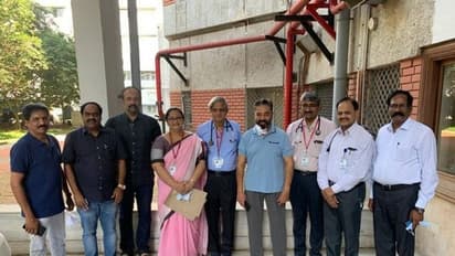 KamalHaasan பிக் பாஸ் நிகழ்ச்சியில் தொடர்வாரா கமல்? கொரோனா தொற்று குறித்து அவர் வெளியிட்டுள்ள அறிக்கை உள்ளே !