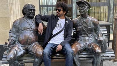 Beast movie : கேசுவல் லுக்கில் தளபதி.... வைரலாகும் ‘பீஸ்ட்’ விஜய்யின் ஷூட்டிங் ஸ்பாட் புகைப்படம்