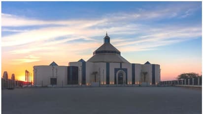 Gulf News : മധ്യപൂര്വേഷ്യയിലെ ഏറ്റവും വലിയ ക്രിസ്ത്യന് ദേവാലയം ബഹ്റൈന് രാജാവ് ഉദ്ഘാടനം ചെയ്യും