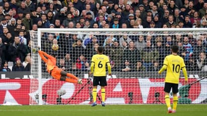 EPL : മാഞ്ചസ്റ്റർ സിറ്റി തലപ്പത്ത്; ചെൽസിക്ക് ബ്രേക്കിട്ട് വെസ്റ്റ് ഹാം, നാടകീയ ജയവുമായി ലിവര്പൂള്