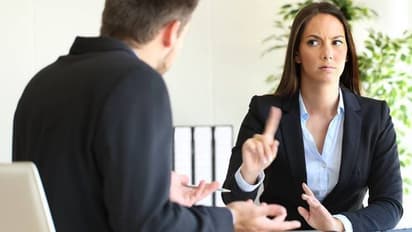 ಸ್ಯಾಲರಿ ಮಾತುಕತೆಗೆ ಅಮ್ಮನ ಕರೆತಂದರೆ ಹೇಗೆ? ಟೆಕ್ಕಿಯ ಪ್ರಶ್ನೆಗೆ ನೆಟ್ಟಿಗರ ಉತ್ತರ