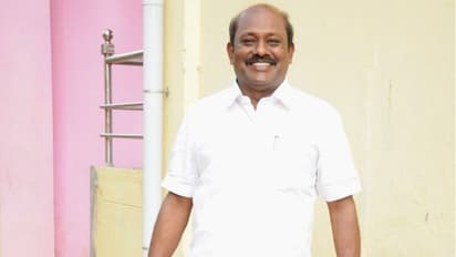 தேர்தல் ஆணையத்தில் விக்கிரமராஜா பரபரப்பு புகார்: வியாபாரிகள் 50 ஆயிரத்திற்கு மேல் பணம் எடுத்து செல்ல முடியல.