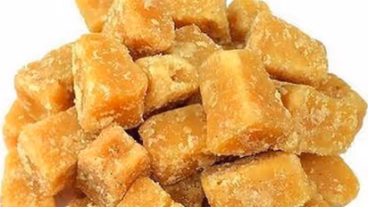 Skin Care : മഞ്ഞുകാലത്തെ 'സ്‌കിന്‍ കെയര്‍'; ഭക്ഷണത്തിലും ചിലത് ശ്രദ്ധിക്കാം