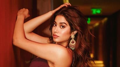 Viral Janhvi: আলিয়ার পর এবার করিনাকে নকল জাহ্নবীর,ঝড়েরল গতীতে ভাইরাল ভিডিও