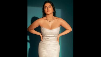 Sunny leone: ஆளை விடுங்க சாமி.. புத்தாண்டு நிகழ்ச்சியில் இருந்து ஓட்டம் பிடித்த சன்னிலியோன்! இது தான் காரணமா?
