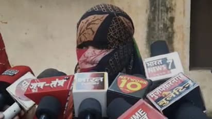 Molestation : പ്രാക്ടിക്കൽ ക്ലാസിനായി വിളിച്ചുവരുത്തി പീഡനം, പ്രിൻസിപ്പലിനെതിരെ പരാതിയുമായി വിദ്യാർത്ഥിനികൾ