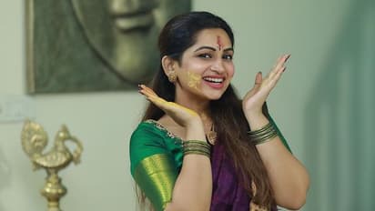 கல்யாண கலை வந்துடுச்சி... வைரலாகும் விஜய் டிவி சீரியல் நடிகை நட்சத்திராவின் ப்ரீ வெட்டிங் போட்டோஸ்!