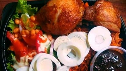 Shocking Video, মহিলার খাবারে পুরুষ লিঙ্গ, আঁতকে উঠে সতর্ক করলেন নেটিজেনদের