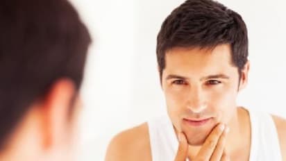 Skin Care : പുരുഷന്മാര്ക്കും ആകാം 'സ്കിന് കെയര്'; ദിവസവും ചെയ്യേണ്ടത്...