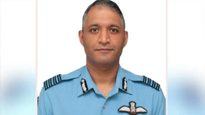 कौन हैं हेलिकॉप्टर हादसे में इकलौते जिंदा बचे कमांडर वरुण, इसी साल मिला था शौर्य चक्र..जांबाजी से भरा है करियर