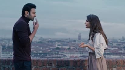 Radhe Shyam : பாகுபலி பிரபாஸின் படத்திலிருந்து வெளியாகியுள்ள காதல் சோக கீதம் "SochLiya"