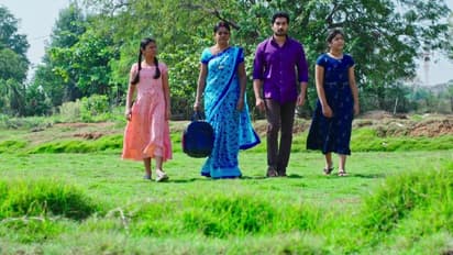 Karthik Deepam: సౌందర్య ఇంట్లో కుడి కాలు పెట్టిన మోనిత.. ఊరు దాటిన వంటలక్క కుటుంబానికి మరో ప్రమాదం?