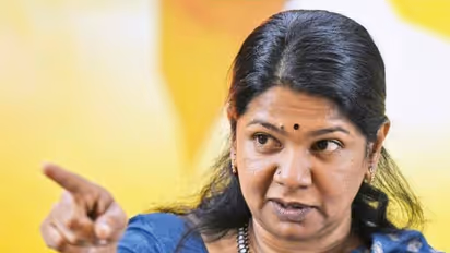 தமிழக மாணவர்கள் மீது தாக்குதல்..! வாய்மூடி வேடிக்கை பார்த்த போலீஸ்.! ஏபிவிபி அமைப்பினர் மீது நடவடிக்கை-கனிமொழி