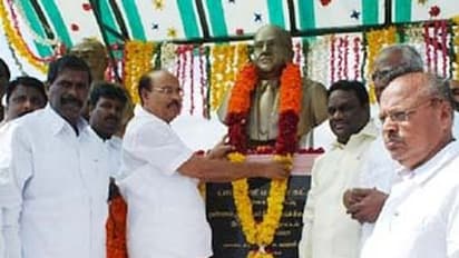 Vck Pmk:வட மாவட்டங்களில் அம்பேத்கர் சிலைகள் இருக்குதுன்னா காரணம் ராமதாஸ்தான்.. மனம் திறந்த திருமா..