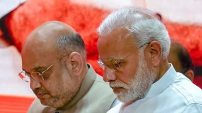 நமக்கே எதிரியாக வந்து நிற்கக்கூடாது... யோகி ஆதித்யாநாத்துக்கு ஆப்பு... மோடி- அமித் ஷா எடுத்த முடிவு..!