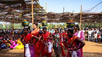 CDS की अंतिम विदाई के वक्त कांग्रेस ने डाला प्रियंका गांधी के डांस का वीडियो, यूजर्स बोले- आज तो शोक मना लेते