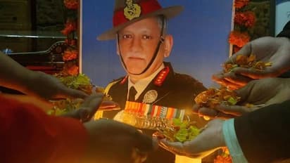 பிபின் ராவத்தின் ஹெலிகாப்டர் விபத்துக்கு இதுதான் காரணமா..? வெளியானது ஆதாரங்கள்..!