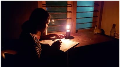 Jammu Kashmir में प्राइवेटाइजेशन के खिलाफ बिजलीकर्मियों का अनिश्चितकालीन हड़ताल, सेना ने संभाला मोर्चा