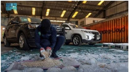 കെട്ടിട നിര്മാണ സാമഗ്രികളില് ഒളിപ്പിച്ച് കടത്താന് ശ്രമിച്ച വന് മയക്കുമരുന്ന് ശേഖരം സൗദി കസ്റ്റംസ് പിടികൂടി