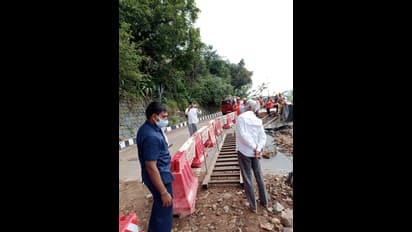 తిరుమల ఘాట్‌లో రోడ్ల మరమ్మత్తు పనులను పరిశీలించిన టీటీడీ చైర్మన్ వైవీ సుబ్బారెడ్డి (ఫోటోలు)