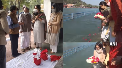 Helicopter crash:  ബിപിൻ റാവത്തിൻ്റേയും മധുലിക റാവത്തിൻ്റേയും ചിതാഭസ്മം ഹരിദ്വാറിൽ നിമഞ്ജനം ചെയ്തു