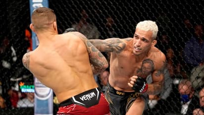 UFC 269: Dustin Poirier taps out, Charles Oliveira retains Lightweight Championship title